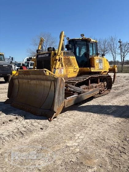 Used Komatsu Dozer